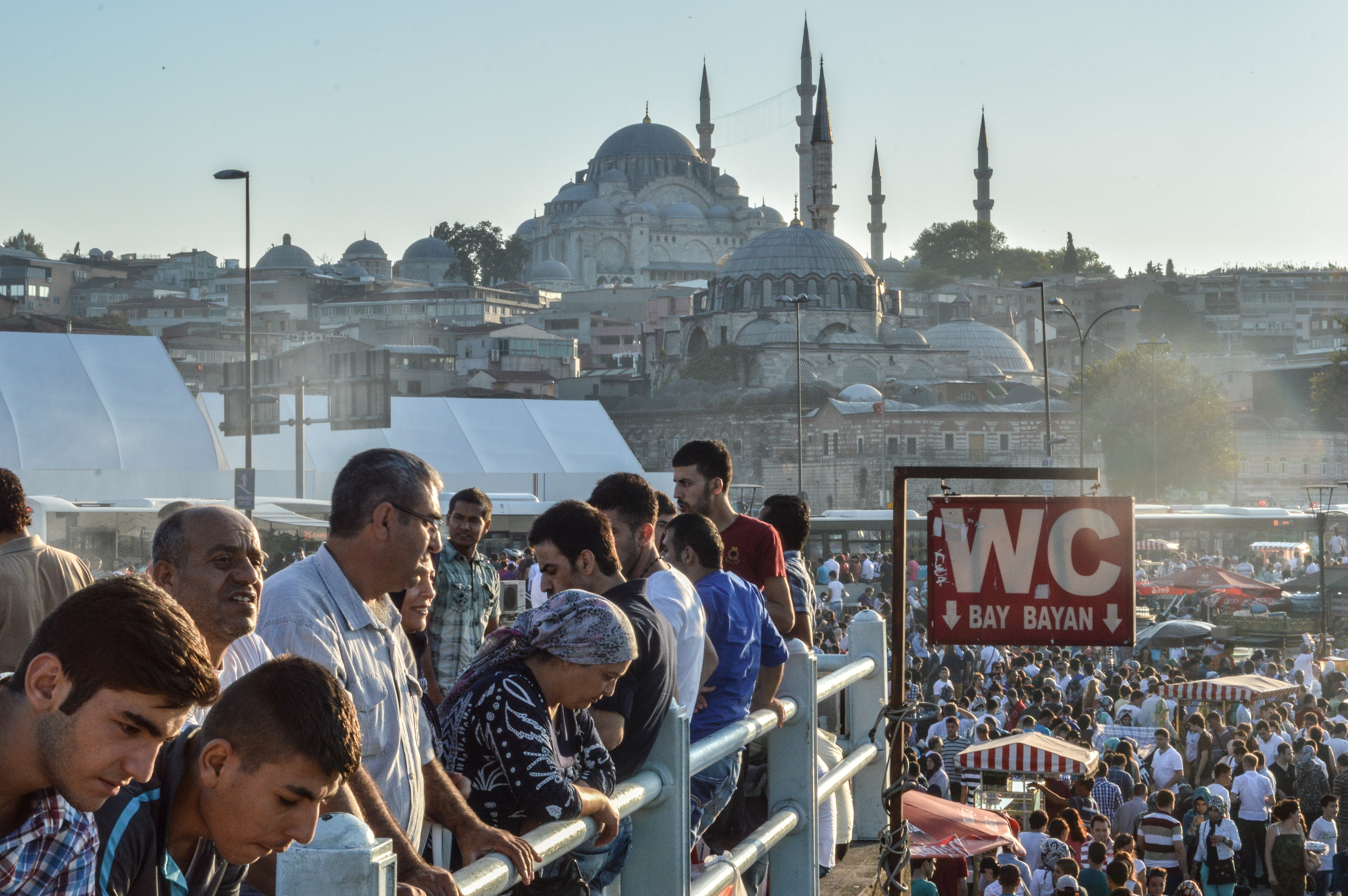 Capturing Harmony: Street Life in NYC with Nicolas Perez