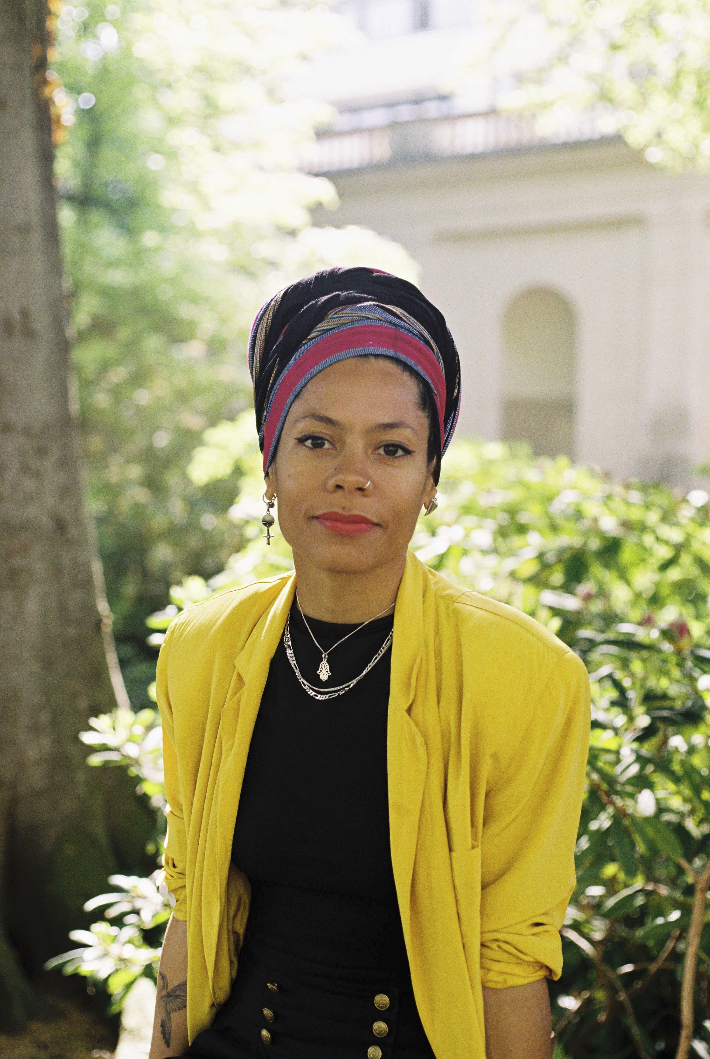 Emilia Zenzile Roig by Philomena Wolflingseder.