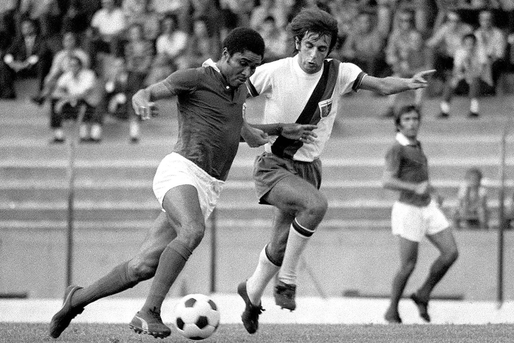 Eusebio photo