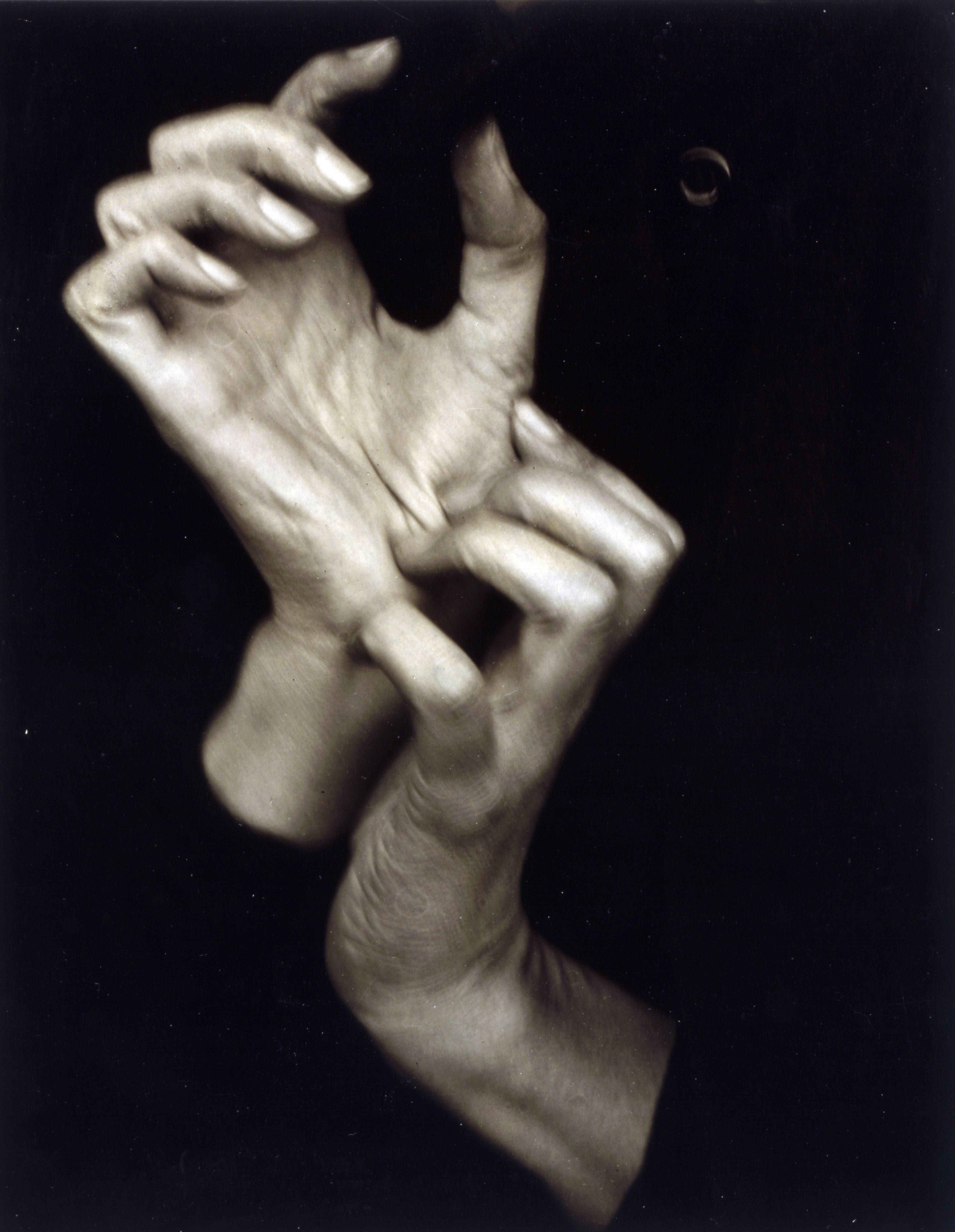Iconic Photographers: Alfred Stieglitz and Redefining Photography as an Art Form - The Game Magazine