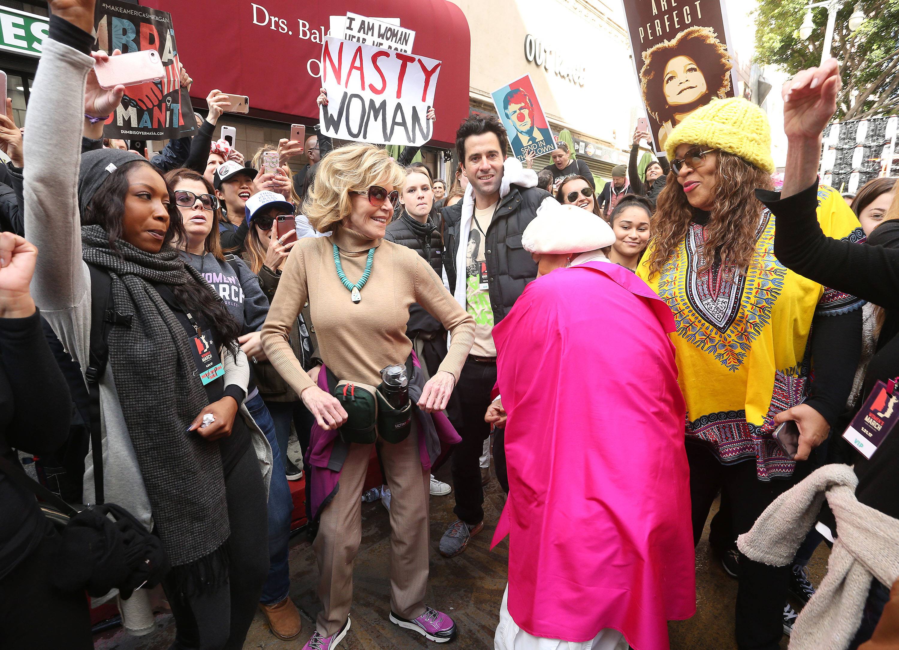 IMAGO / Zuma Wire | Jane Fonda and Debbie Allen in Los Angeles, California, USA.