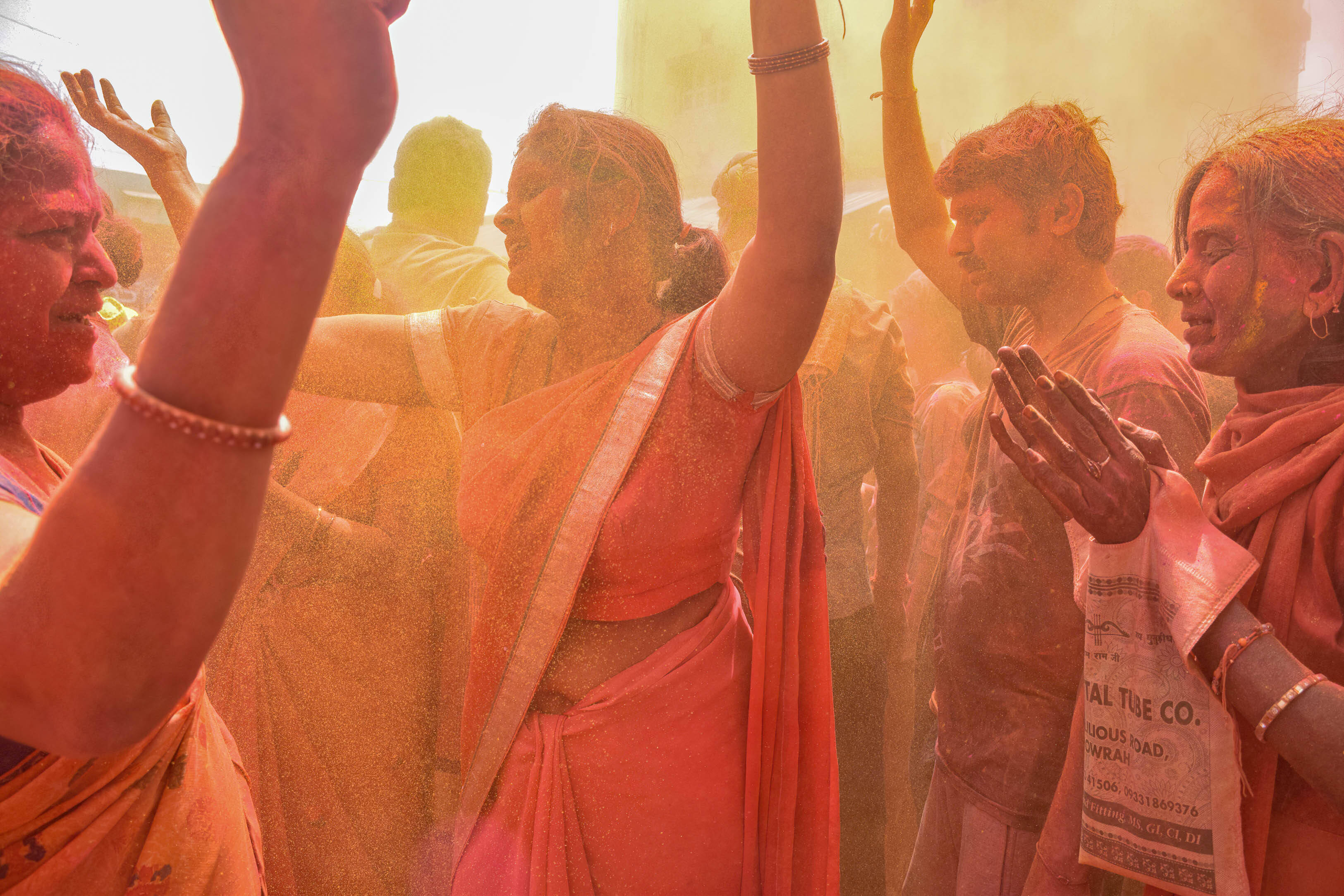 Holi festival, street in colour. IMAGO/ZUMA Wire